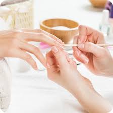 MANICURE 